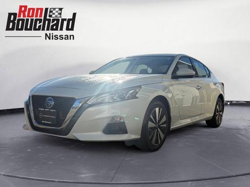 2022 Nissan Altima 2.5 SL