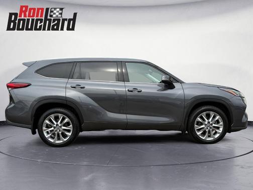 2022 Toyota Highlander Limited
