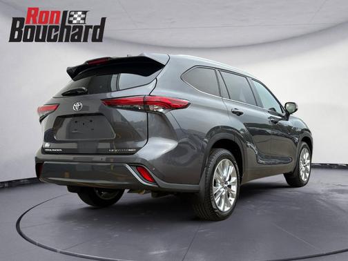 2022 Toyota Highlander Limited