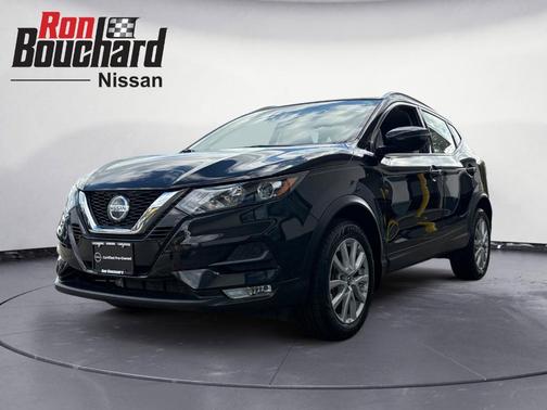 2022 Nissan Rogue Sport SV