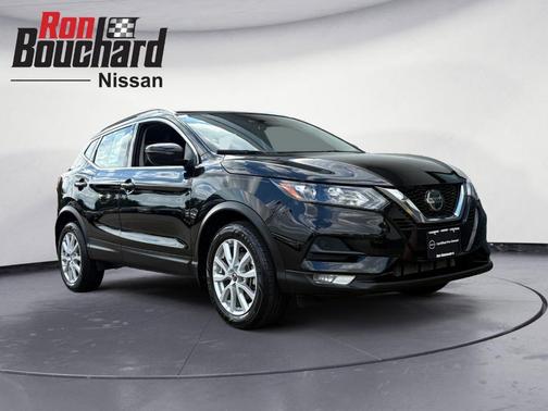 2022 Nissan Rogue Sport SV