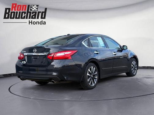 2017 Nissan Altima 2.5 SV