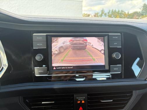 2021 Volkswagen Jetta 1.4T R-Line