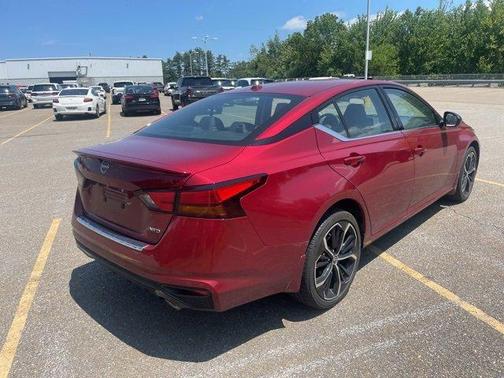 2023 Nissan Altima 2.5 SR