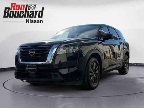 2022 Nissan Pathfinder S