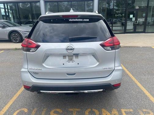 2020 Nissan Rogue SV