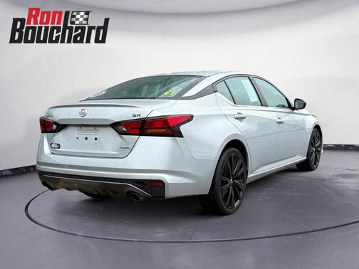 2020 Nissan Altima 2.5 SR