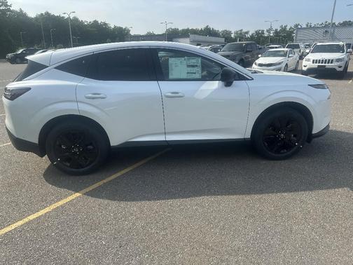 2025 Nissan Murano SV