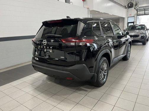 2021 Nissan Rogue S