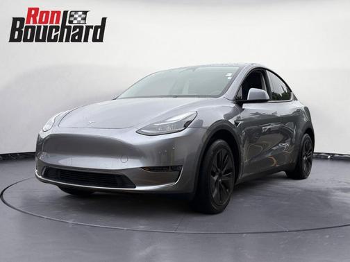 2025 Tesla Model Y Long Range