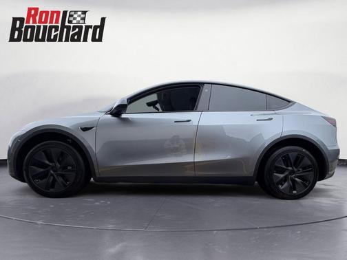 2025 Tesla Model Y Long Range