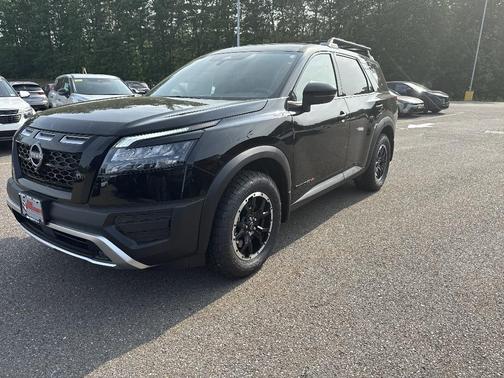 2025 Nissan Pathfinder Rock Creek