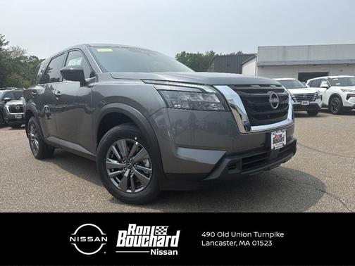 2025 Nissan Pathfinder S