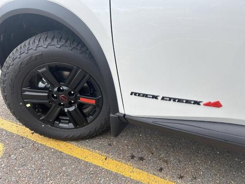 2025 Nissan Rogue Rock Creek