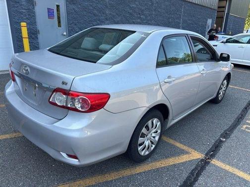2012 Toyota Corolla LE