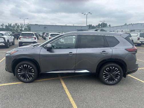 2025 Nissan Rogue Platinum