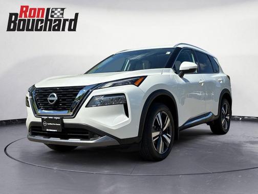2022 Nissan Rogue SL