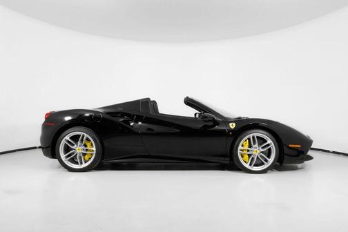 2018 Ferrari 488 Spider Base