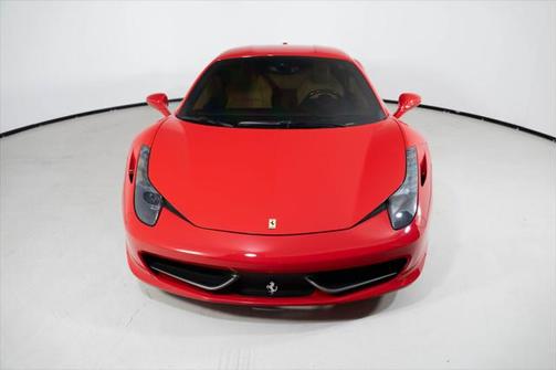 2010 Ferrari 458 Italia Base