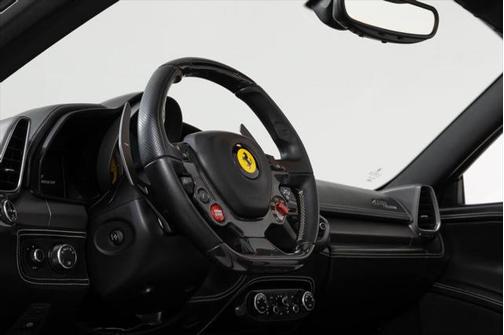 2014 Ferrari 458 Spider Base
