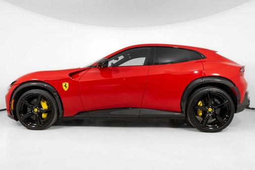 2025 Ferrari Purosangue 