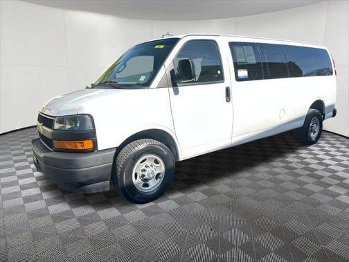 2022 Chevrolet Express 3500 RWD 3500 Extended Wheelbase LS