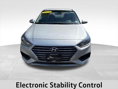 2019 Hyundai Accent SE