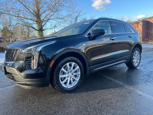 2023 Cadillac XT4 Luxury