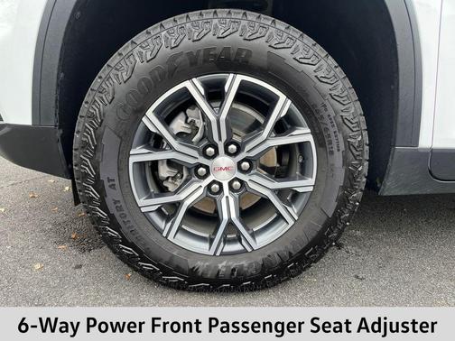 2025 GMC Acadia AWD AT4