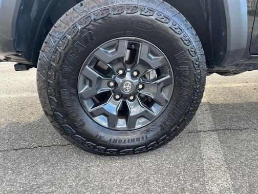 2023 Toyota Tacoma TRD Off Road