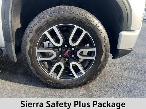 2022 GMC Sierra 1500 AT4