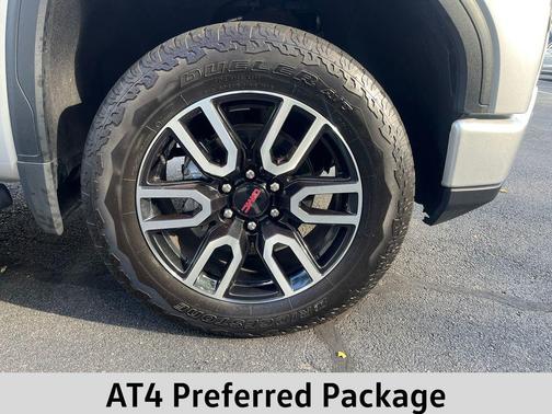 2022 GMC Sierra 1500 AT4