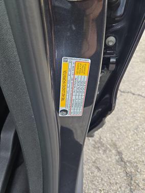 Iron Gray Metallic 2023 Chevrolet Equinox 1LT