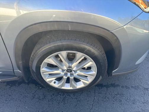 2022 Toyota Highlander Limited