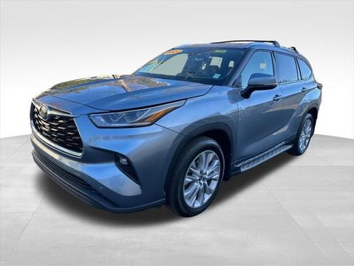 2022 Toyota Highlander Limited