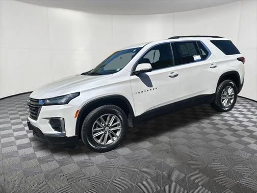2022 Chevrolet Traverse LT Leather