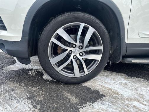 2017 Honda Pilot Elite