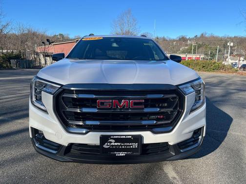 2022 GMC Terrain AWD AT4