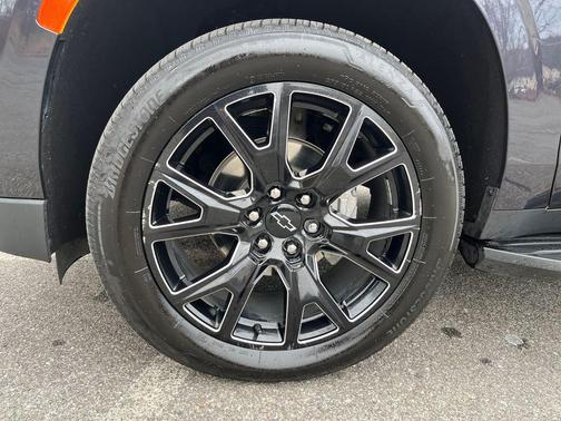 2023 Chevrolet Tahoe 4WD High Country