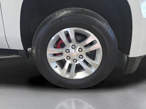 Summit White 2019 Chevrolet Tahoe LS