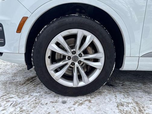 2017 Audi Q7 3.0T Premium