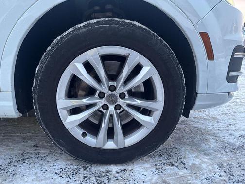 2017 Audi Q7 3.0T Premium