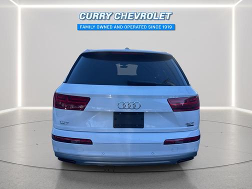 2017 Audi Q7 3.0T Premium