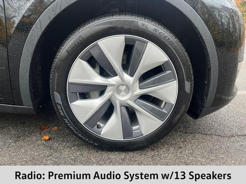 2024 Tesla Model Y Long Range Dual Motor All-Wheel Drive