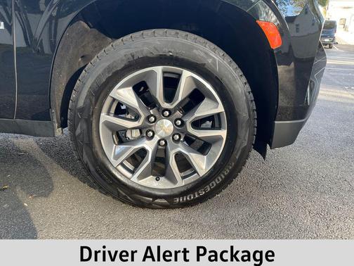 2021 Chevrolet Suburban LT