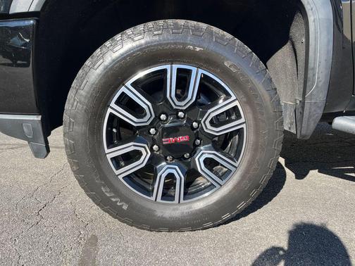 2022 GMC Sierra 2500 AT4
