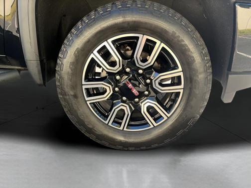 2022 GMC Sierra 2500 AT4