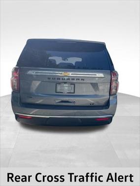 2022 Chevrolet Suburban LT