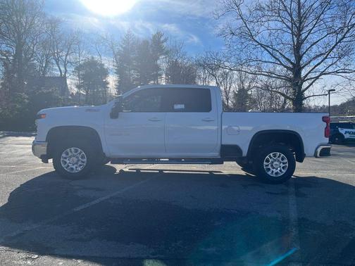 2024 Chevrolet Silverado 2500 LT