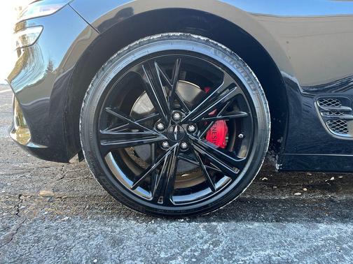 2024 Genesis G70 2.5T RWD